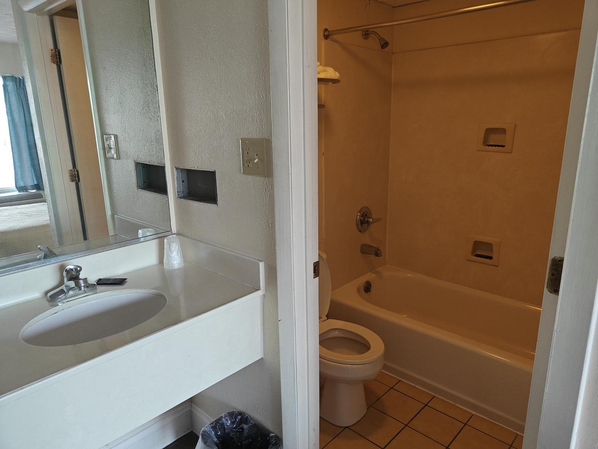 Countryside Inn Motel Richmond Bilik gambar